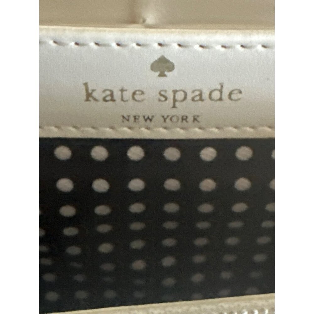 Kate Spade Wallet‎ Black Patent Leather Neda Spade Embossed Zip Around Organizer - Picture 5 of 6